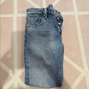 Levi's Women's Faded Blue Skinny Leg Jeans 501